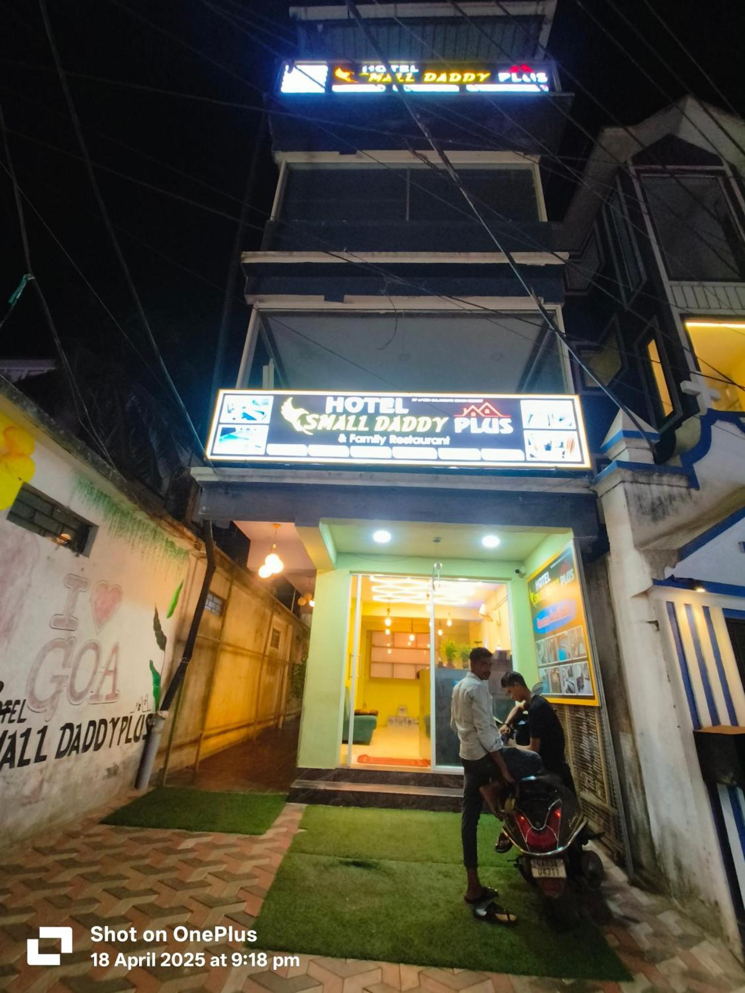 Hotel Small Daddy Plus Calangute Exteriér fotografie
