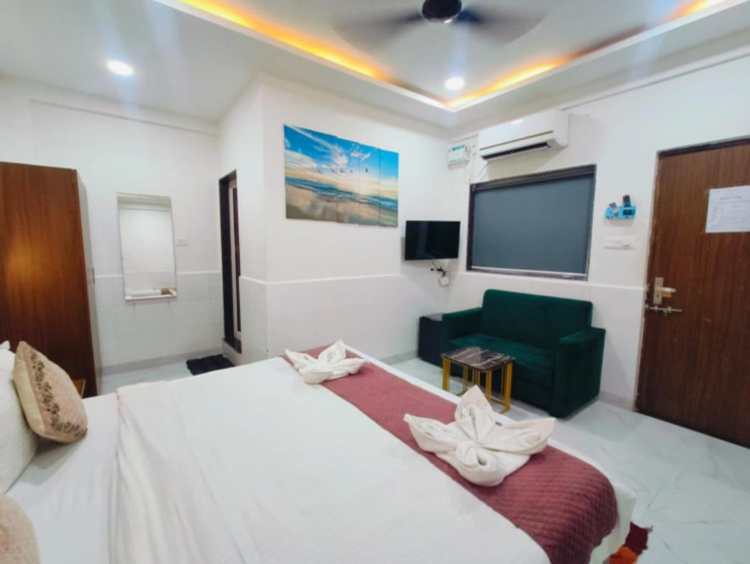 Hotel Small Daddy Plus Calangute Exteriér fotografie